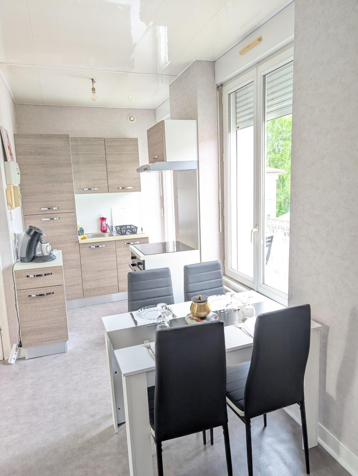 Grands Maillochon Acces Gare De Et Centre A Pieds Appartement